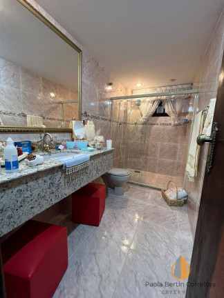 Imagem Casa com 3 Quartos à Venda, 598 m² em Centro - São Gonçalo Imagem Casa com 3 Quartos à Venda, 598 m² em Centro - São Gonçalo