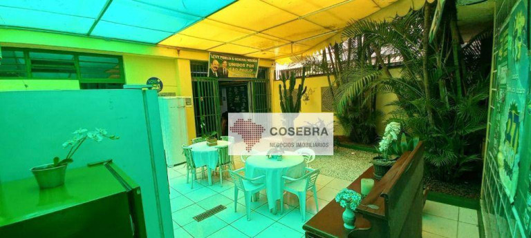 Imagem Casa com 6 Quartos à Venda ou Locação, 289 m² em Moema - São Paulo Imagem Casa com 6 Quartos à Venda ou Locação, 289 m² em Moema - São Paulo