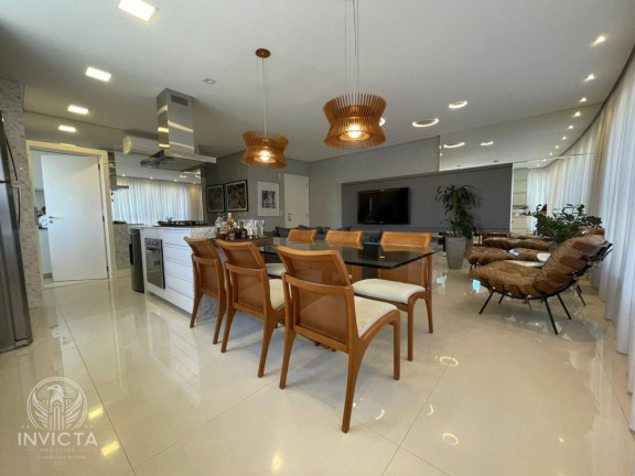 Imagem Apartamento com 3 Quartos à Venda, 115 m² em Centro - Balneário Camboriú Imagem Apartamento com 3 Quartos à Venda, 115 m² em Centro - Balneário Camboriú