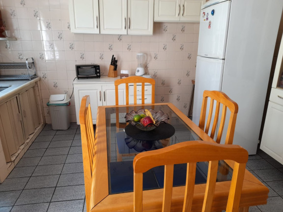 Imagem Casa com 2 Quartos à Venda, 85 m² em Vila Firmiano Pinto - São Paulo