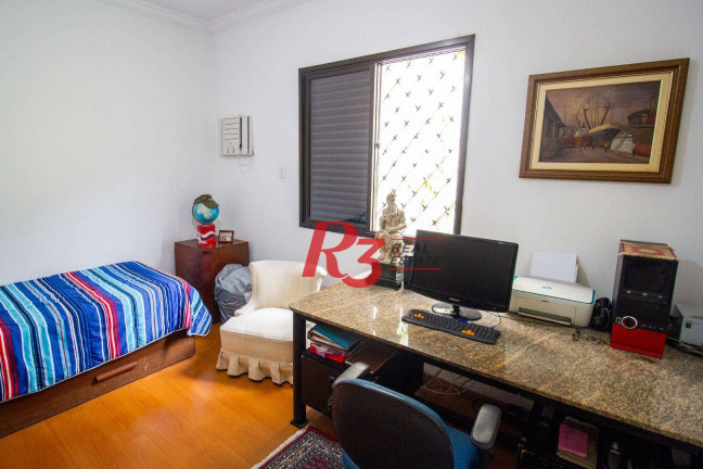 Imagem Casa com 3 Quartos à Venda, 158 m² em Embaré - Santos Imagem Casa com 3 Quartos à Venda, 158 m² em Embaré - Santos