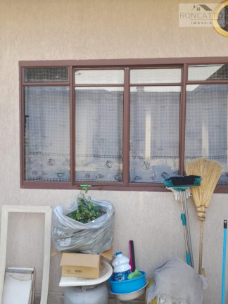 Imagem Casa com 2 Quartos à Venda, 250 m²