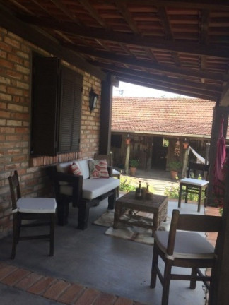 Imagem Casa com 3 Quartos à Venda, 1.980 m² em águas Claras - Viamão