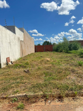 Imagem Terreno à Venda, 297 m² em Cuiabá Imagem Terreno à Venda, 297 m² em Cuiabá