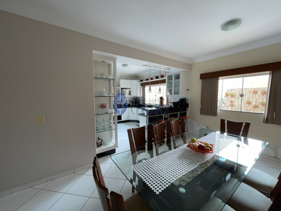 Imagem Sobrado com 4 Quartos à Venda, 300 m² em Parque Brasília 2ª Etapa - Anápolis Imagem Sobrado com 4 Quartos à Venda, 300 m² em Parque Brasília 2ª Etapa - Anápolis