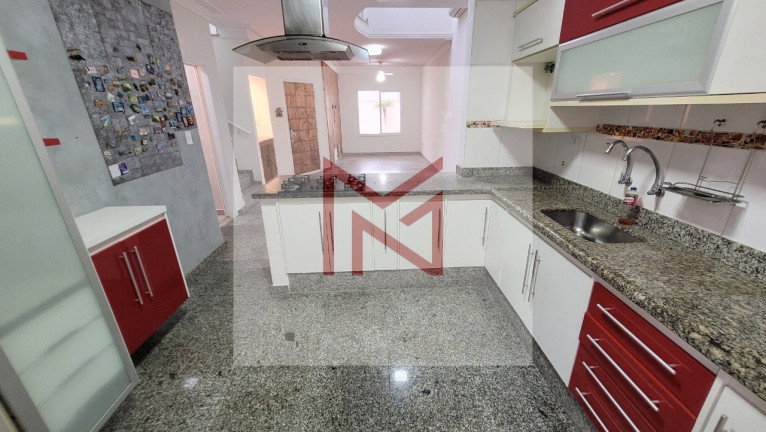 Imagem Casa com 3 Quartos à Venda, 180 m² em Enseada - Guarujá Imagem Casa com 3 Quartos à Venda, 180 m² em Enseada - Guarujá