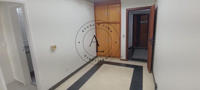 Sala Comercial à Venda, 22 m² em Centro - Campinas