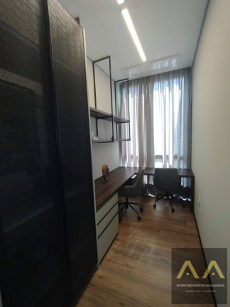 Imagem Casa com 4 Quartos à Venda, 788 m² em Centro Comercial Jubran - Barueri