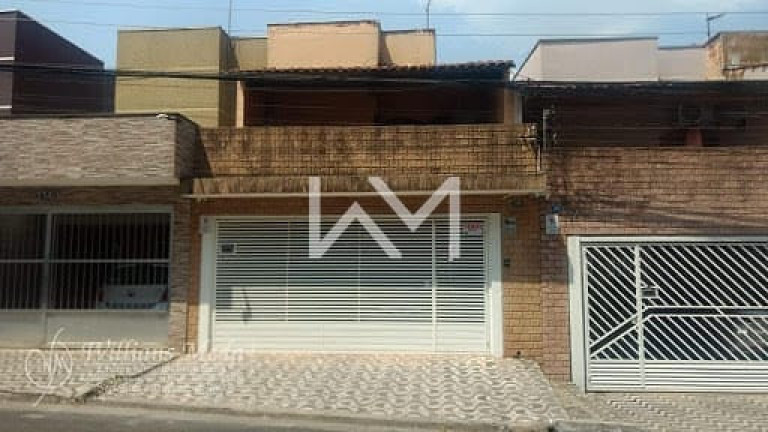 Sobrado com 3 Quartos à Venda, 150 m² em Jardim Santa Mena - Guarulhos