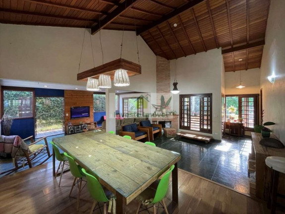 Casa de Condomínio com 4 Quartos à Venda, 220 m² em Granja Viana - Carapicuíba