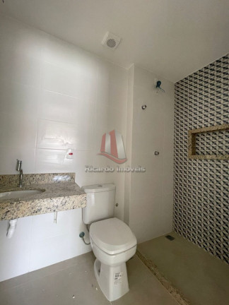 Imagem Imóvel com 2 Quartos à Venda, 74 m² em Palmeiras - Cabo Frio Imagem Imóvel com 2 Quartos à Venda, 74 m² em Palmeiras - Cabo Frio