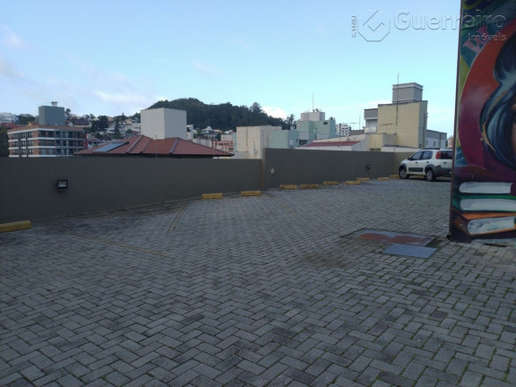 Imagem Edifício Residencial com 11 Quartos à Venda, 1.040 m² em Carvoeira - Florianópolis Imagem Edifício Residencial com 11 Quartos à Venda, 1.040 m² em Carvoeira - Florianópolis