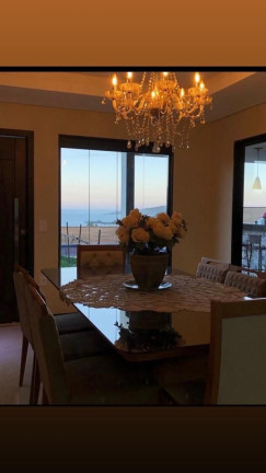 Imagem Casa com 4 Quartos à Venda, 300 m² em Perocão - Guarapari Imagem Casa com 4 Quartos à Venda, 300 m² em Perocão - Guarapari