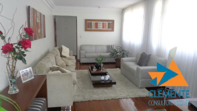 Imagem Apartamento com 4 Quartos à Venda, 210 m² em Lourdes - Belo Horizonte Imagem Apartamento com 4 Quartos à Venda, 210 m² em Lourdes - Belo Horizonte