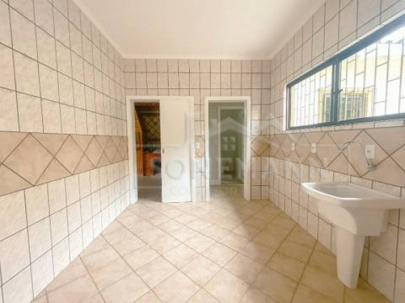 Imagem Casa com 3 Quartos à Venda, 335 m² em Coqueiros - Florianópolis