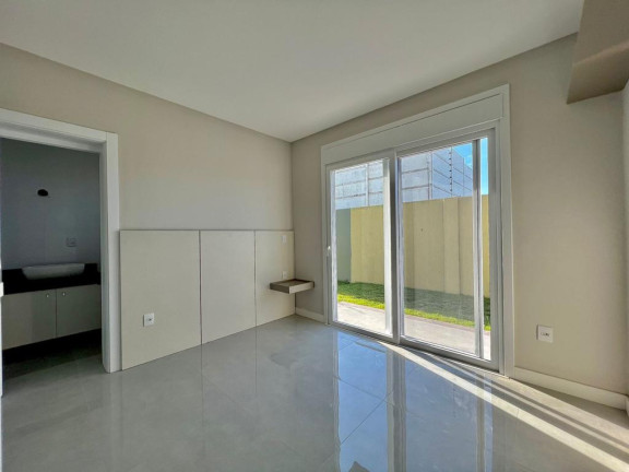Imagem Casa com 4 Quartos à Venda, 160 m² em Centro - Xangri-la