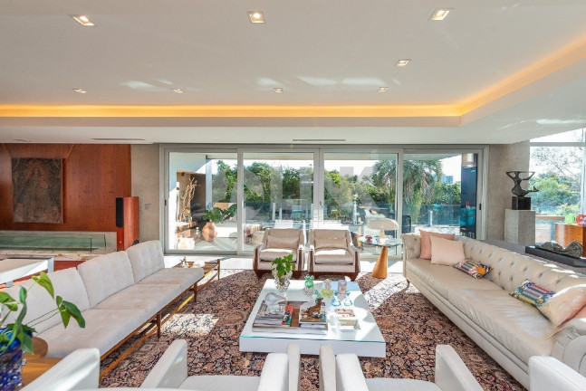 Imagem Apartamento com 3 Quartos à Venda, 334 m² em Jardim Europa - Porto Alegre Imagem Apartamento com 3 Quartos à Venda, 334 m² em Jardim Europa - Porto Alegre