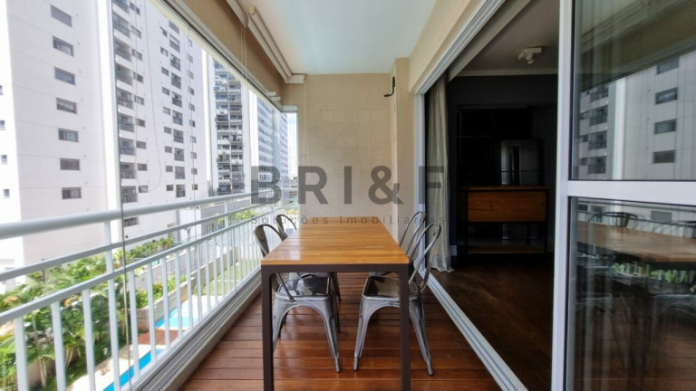 Imagem Apartamento com 1 Quarto à Venda ou Locação, 64 m² em Santo Amaro - São Paulo