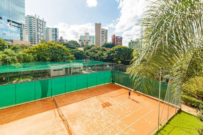 Imagem Apartamento com 4 Quartos à Venda, 262 m² em Três Figueiras - Porto Alegre Imagem Apartamento com 4 Quartos à Venda, 262 m² em Três Figueiras - Porto Alegre