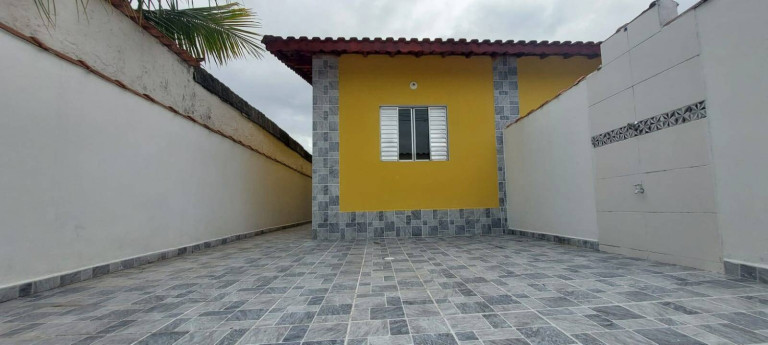 Imagem Casa com 2 Quartos à Venda, 150 m² em Jardim Leonor - Mongaguá Imagem Casa com 2 Quartos à Venda, 150 m² em Jardim Leonor - Mongaguá