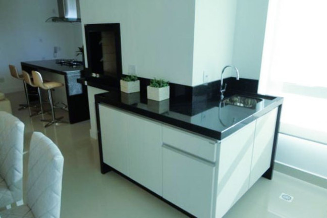 Imagem Apartamento com 3 Quartos à Venda, 159 m² em Centro - Balneário Camboriú Imagem Apartamento com 3 Quartos à Venda, 159 m² em Centro - Balneário Camboriú