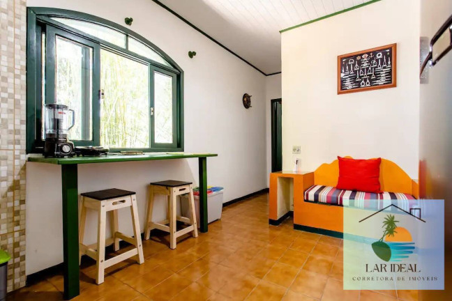 Imagem Casa com 6 Quartos à Venda, em Itacuruçá - Mangaratiba Imagem Casa com 6 Quartos à Venda, em Itacuruçá - Mangaratiba