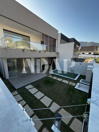 Imagem Casa com 4 Quartos à Venda, 247 m² em Vargem Pequena - Rio De Janeiro