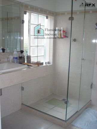 Imagem Casa com 4 Quartos à Venda, 490 m² em Ingá - Niterói Imagem Casa com 4 Quartos à Venda, 490 m² em Ingá - Niterói