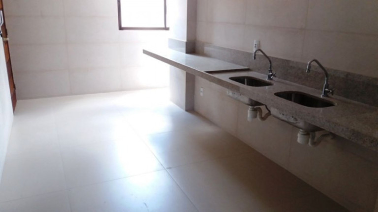 Imagem Apartamento com 4 Quartos à Venda, 234 m² Imagem Apartamento com 4 Quartos à Venda, 234 m²