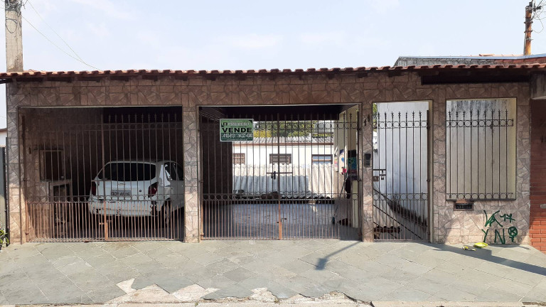 Casa com 3 Quartos à Venda, 10 m² em Vila Dirce - Carapicuíba