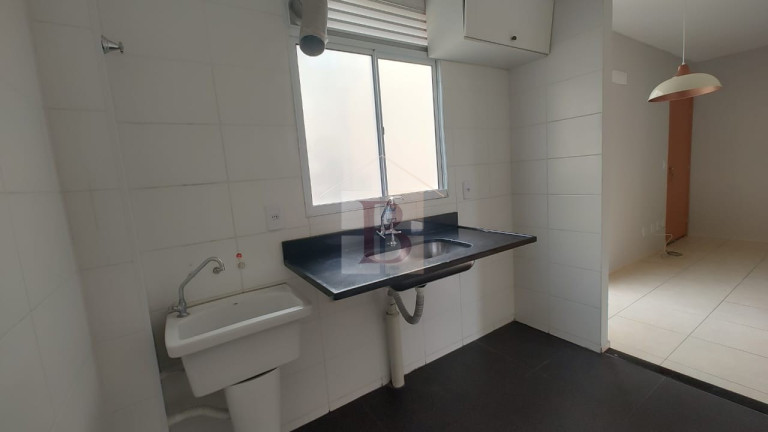 Imagem Imóvel com 2 Quartos para Alugar, 46 m² em Vila Lage - São Gonçalo Imagem Imóvel com 2 Quartos para Alugar, 46 m² em Vila Lage - São Gonçalo