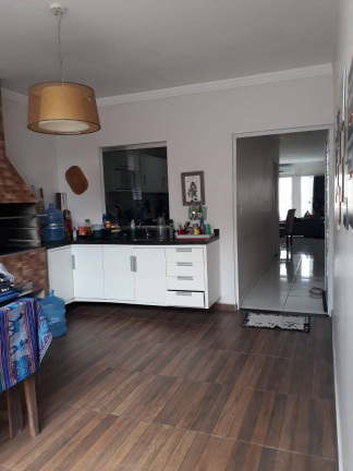 Imagem Casa com 3 Quartos à Venda, 142 m² em Flores - Manaus Imagem Casa com 3 Quartos à Venda, 142 m² em Flores - Manaus