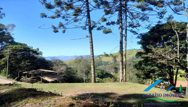 Terreno em Condomínio à Venda, 1.400 m² em Centro - Gonçalves