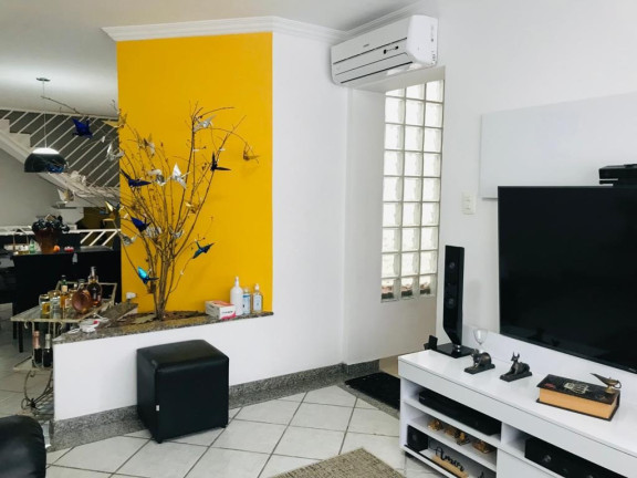Imagem Casa com 3 Quartos à Venda, 191 m² em Cambuci - São Paulo Imagem Casa com 3 Quartos à Venda, 191 m² em Cambuci - São Paulo