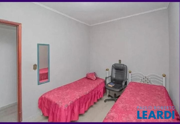 Imagem Casa com 3 Quartos à Venda, 200 m² em Centreville - Santo André Imagem Casa com 3 Quartos à Venda, 200 m² em Centreville - Santo André