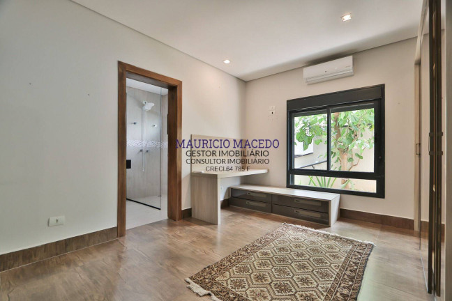 Imagem Casa com 4 Quartos à Venda, 490 m² em Alphaville - Santana De Parnaíba Imagem Casa com 4 Quartos à Venda, 490 m² em Alphaville - Santana De Parnaíba