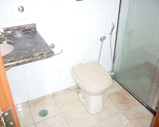 Imagem Apartamento com 4 Quartos à Venda, 226 m² em Pitangueiras - Guarujá