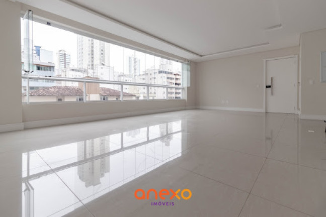 Imagem Apartamento com 3 Quartos à Venda, 191 m² em Centro - Balneário Camboriú