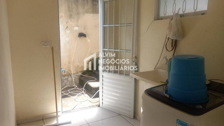Imagem Casa com 3 Quartos à Venda, 300 m² em Santana - São José Dos Campos Imagem Casa com 3 Quartos à Venda, 300 m² em Santana - São José Dos Campos