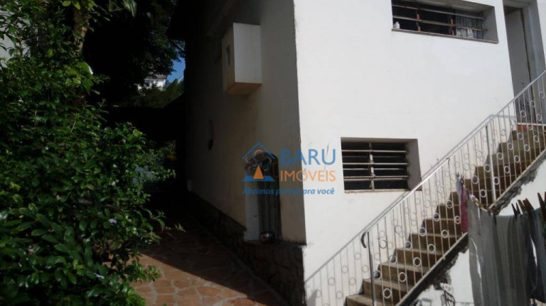 Imagem Casa com 3 Quartos à Venda, 300 m² em Pacaembu - São Paulo Imagem Casa com 3 Quartos à Venda, 300 m² em Pacaembu - São Paulo