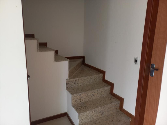 Imagem Casa com 3 Quartos à Venda, 106 m² em Serra Grande - Niterói