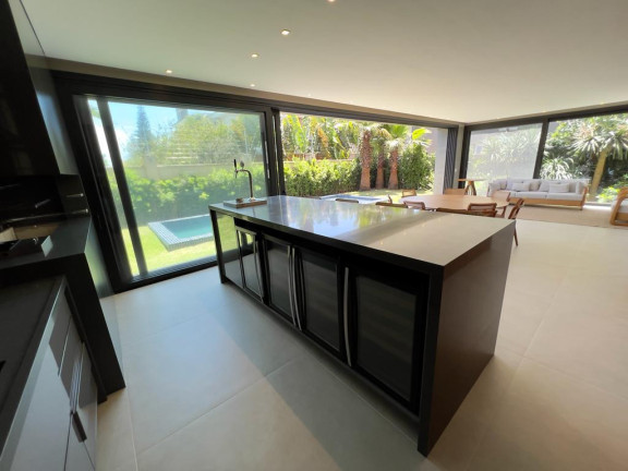 Imagem Sobrado com 5 Quartos à Venda, 420 m² em Remanso - Xangri-la