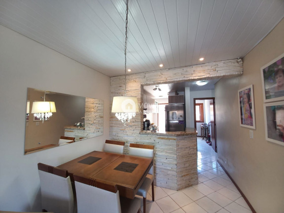 Imagem Casa com 3 Quartos à Venda, 86 m²