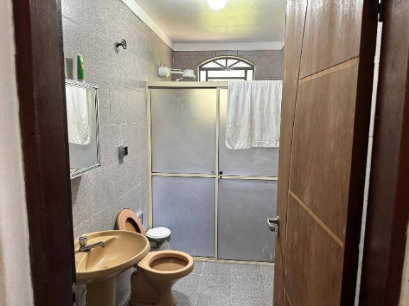 Imagem Chácara com 2 Quartos à Venda, 6.484 m² em Núcleo Sampaio Vidal - Mauá