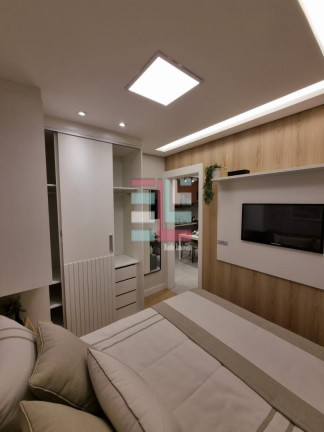 Imagem Imóvel com 2 Quartos à Venda, 35 m² em Interlagos - São Paulo Imagem Imóvel com 2 Quartos à Venda, 35 m² em Interlagos - São Paulo