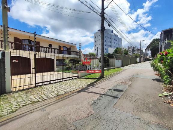 Imagem Casa com 4 Quartos à Venda, 400 m² em Seminário - Curitiba Imagem Casa com 4 Quartos à Venda, 400 m² em Seminário - Curitiba