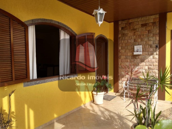 Imóvel com 2 Quartos à Venda, 80 m² em Peró - Cabo Frio