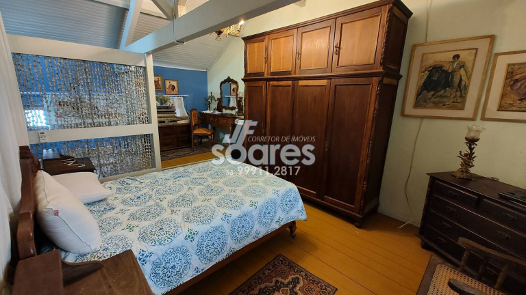 Imagem Casa com 5 Quartos à Venda, 620 m² em Centro - Pelotas Imagem Casa com 5 Quartos à Venda, 620 m² em Centro - Pelotas