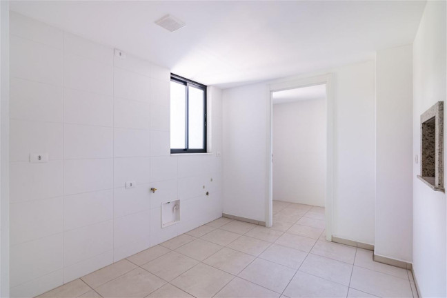 Imagem Apartamento com 3 Quartos à Venda, 96 m² em Mercês - Curitiba