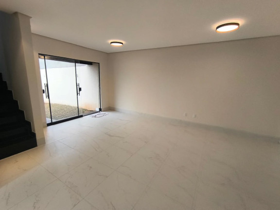 Imagem Imóvel com
3 Quartos à Venda, 118 m² em
Jardim Vitoria -
Goiania Imagem Imóvel com
3 Quartos à Venda, 118 m² em
Jardim Vitoria -
Goiania